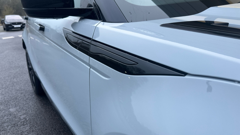 Land Rover Range Rover Evoque 1.5 P270e Dynamic SE 5dr Auto Hatchback